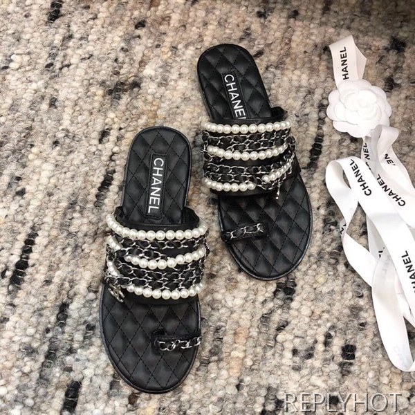 19 샤넬 체인 슬리퍼 블랙