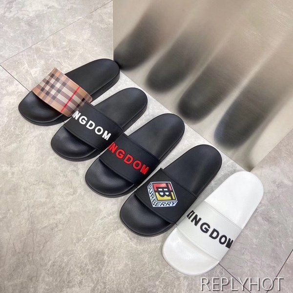 버버리 2020 러버 슬라이드 샌들