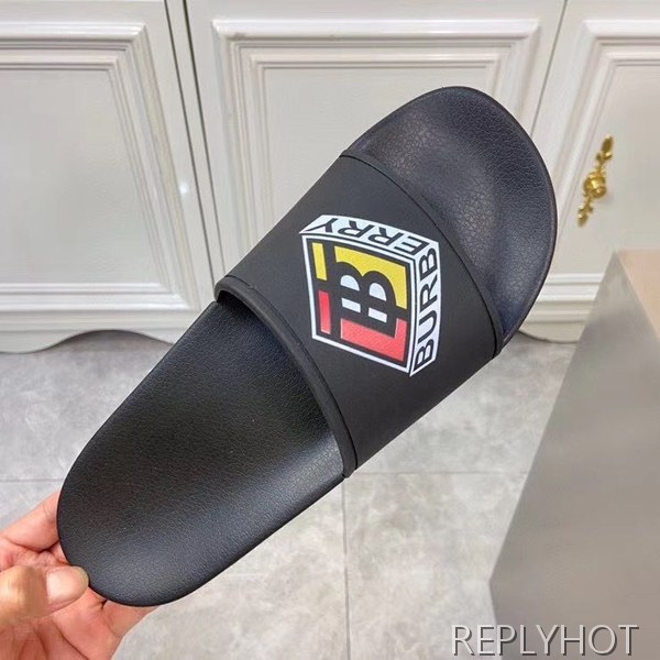 버버리 2020 러버 슬라이드 샌들