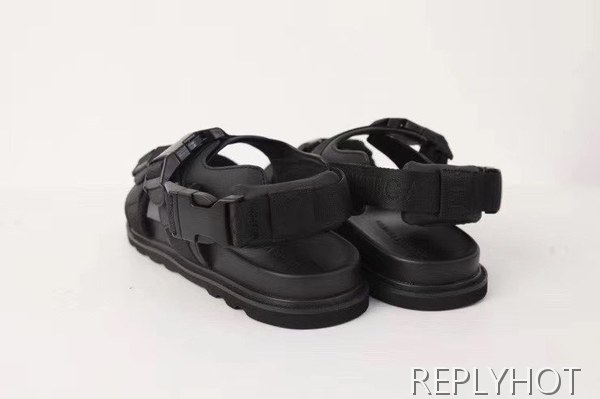 보테가베네타 2020 로고스트랩버클 샌들