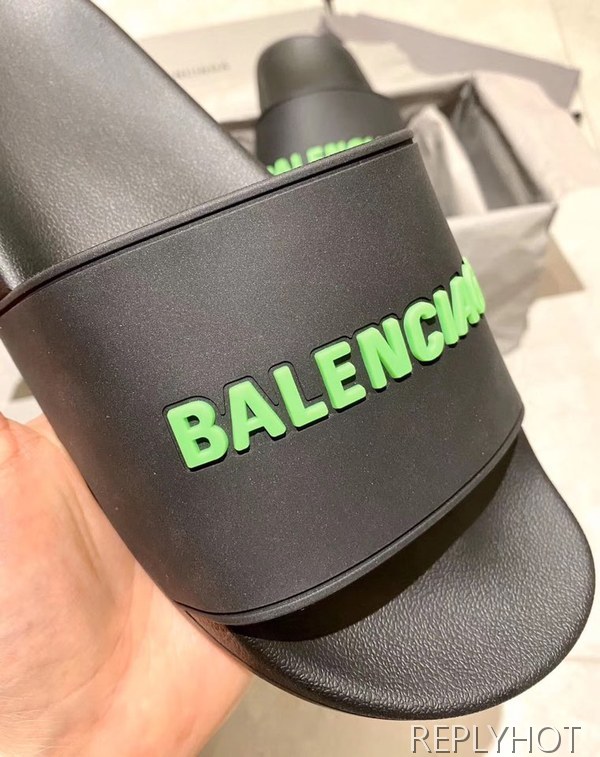 발렌시아가 2020 네온 엠보로고 비치샌들