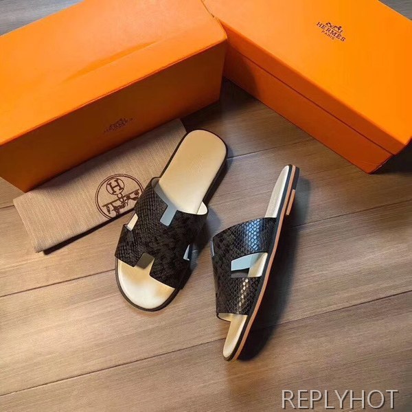 에르메스 2020 파이톤패턴 레더 이즈미르샌들