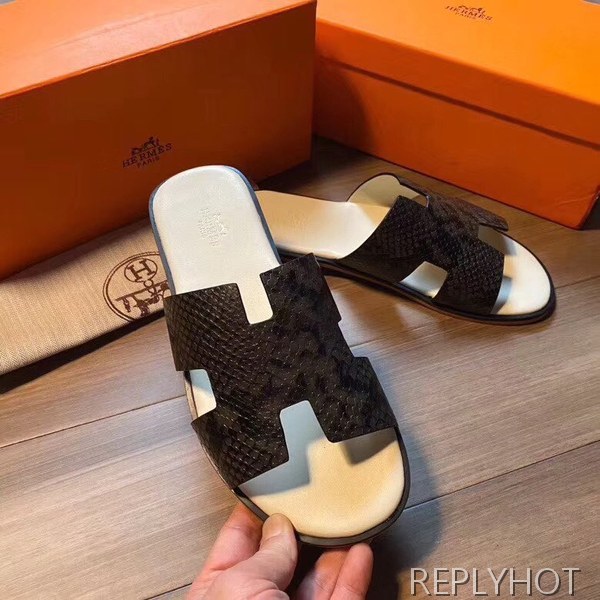 에르메스 2020 파이톤패턴 레더 이즈미르샌들