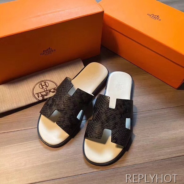 에르메스 2020 파이톤패턴 레더 이즈미르샌들