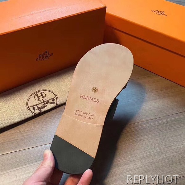 에르메스 2020 파이톤패턴 레더 이즈미르샌들