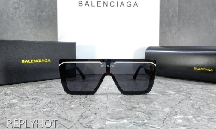 발렌시아가 SKI CAT 선글라스