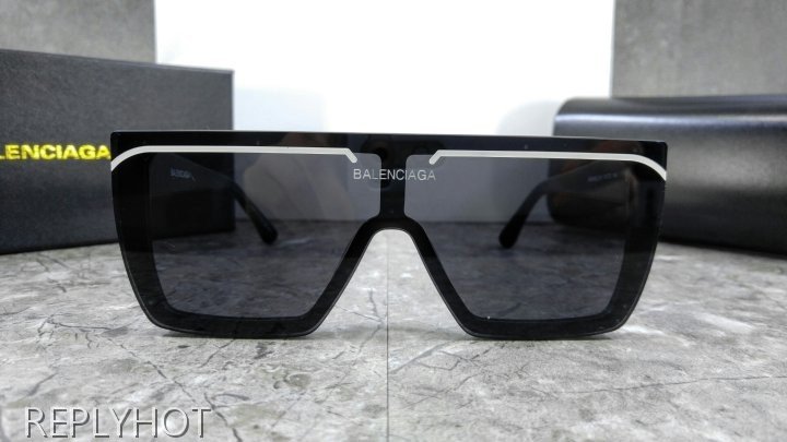 발렌시아가 SKI CAT 선글라스