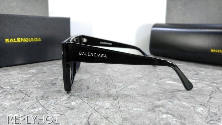 발렌시아가 SKI CAT 선글라스