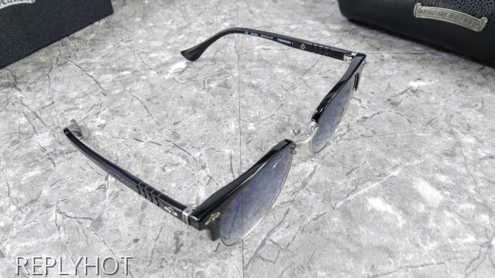 2021 CHROME HEARTS 크롬하츠 NO.17-AGITTIN ANY 슬런트래딕션 4 [선글라스]