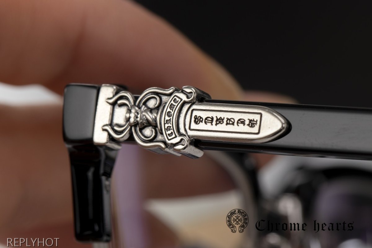 크롬하츠 EVAGULIST 남여공용 안경