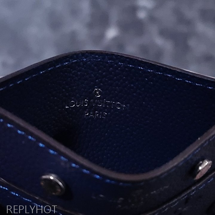 루이비통 앙프렝뜨 카드지갑 홀더