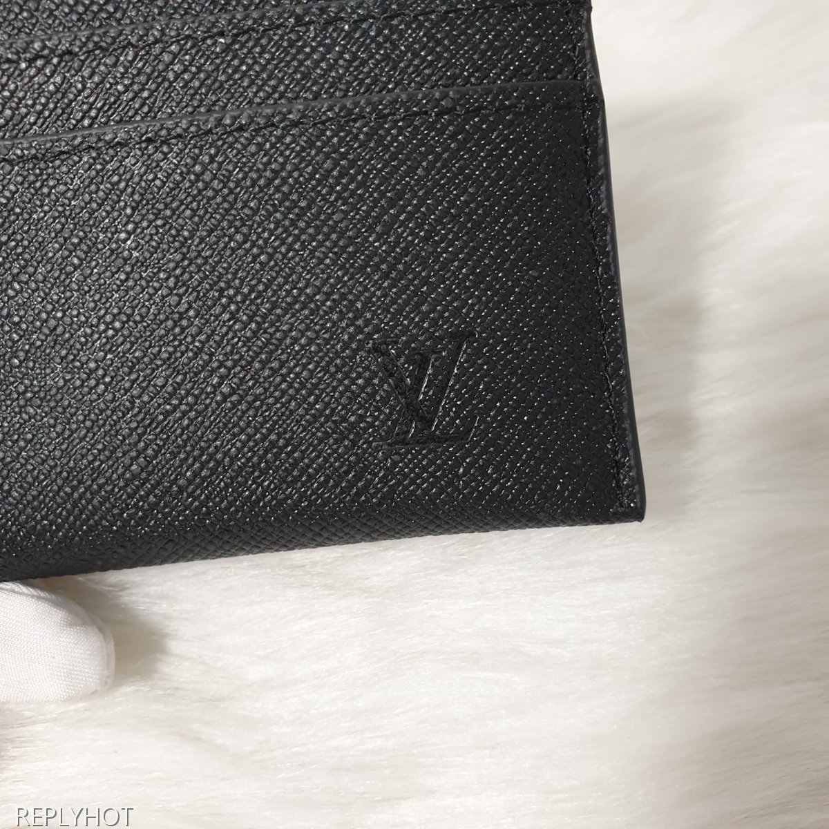 루이비통 에삐 카드지갑 (m62169)