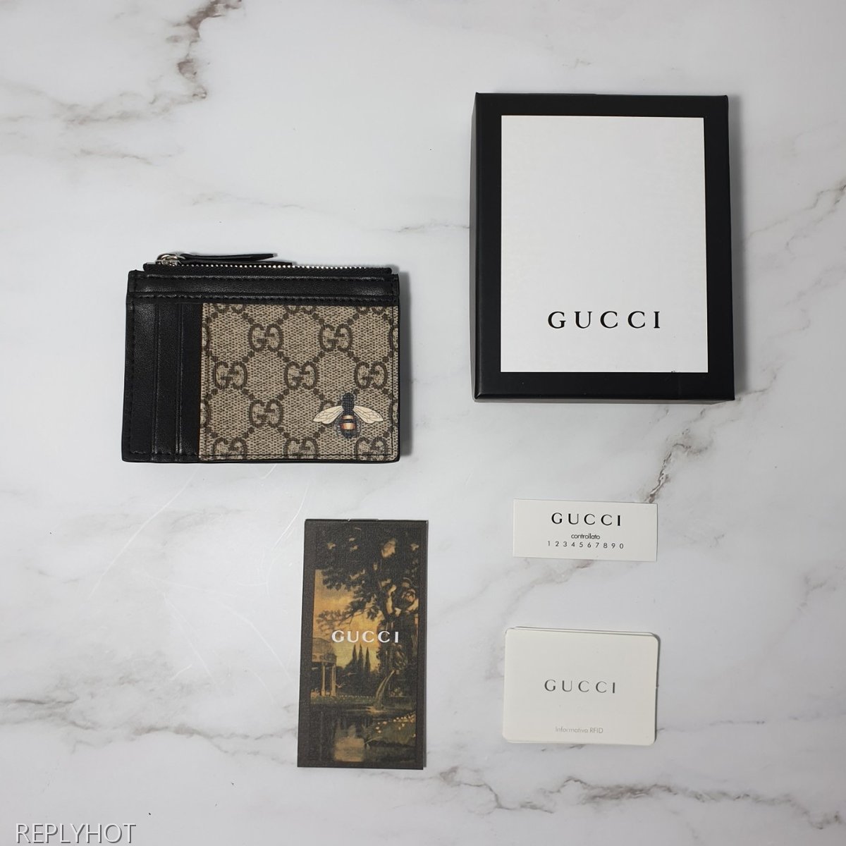 구찌 벌 프린트 카드 지갑