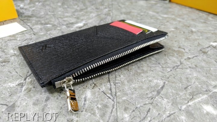 루이비통 타이가 코인 카드홀더 카드지갑