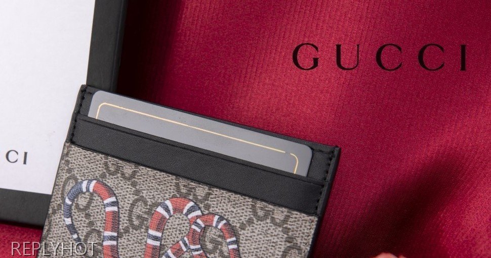 구찌 수입고급 GG 수프림 킹스네이크 카드지갑