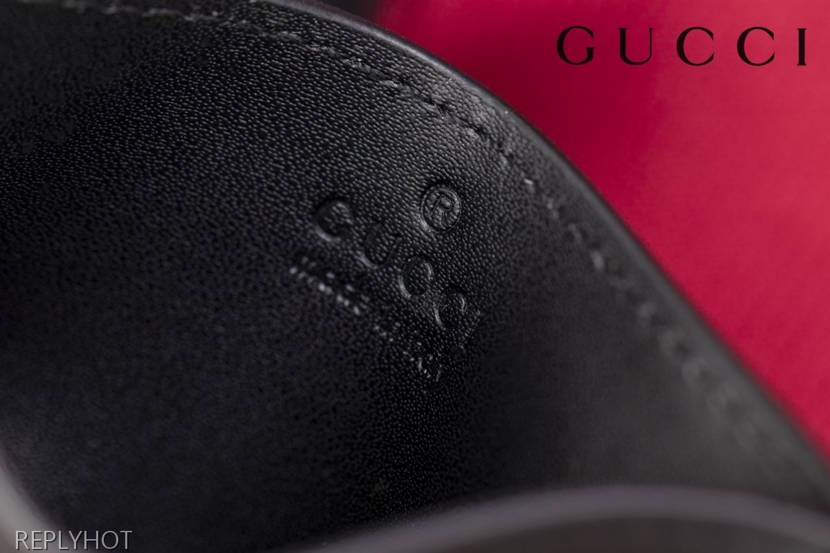 구찌 수입고급 GG 수프림 킹스네이크 카드지갑