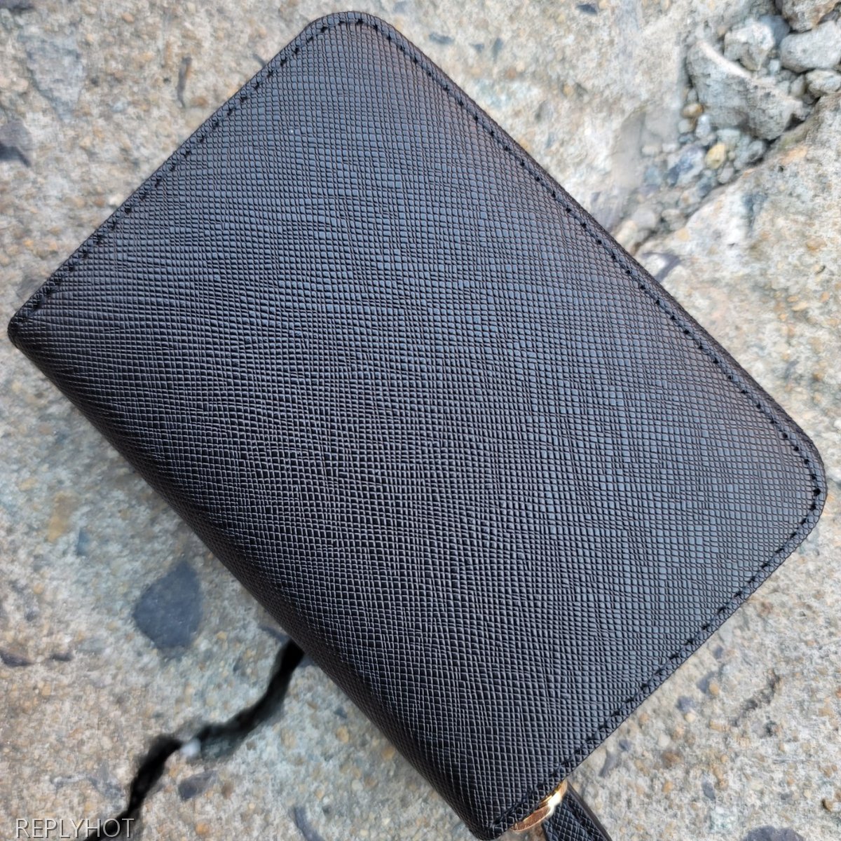 프라다 사피아노 카드 중지갑 블랙