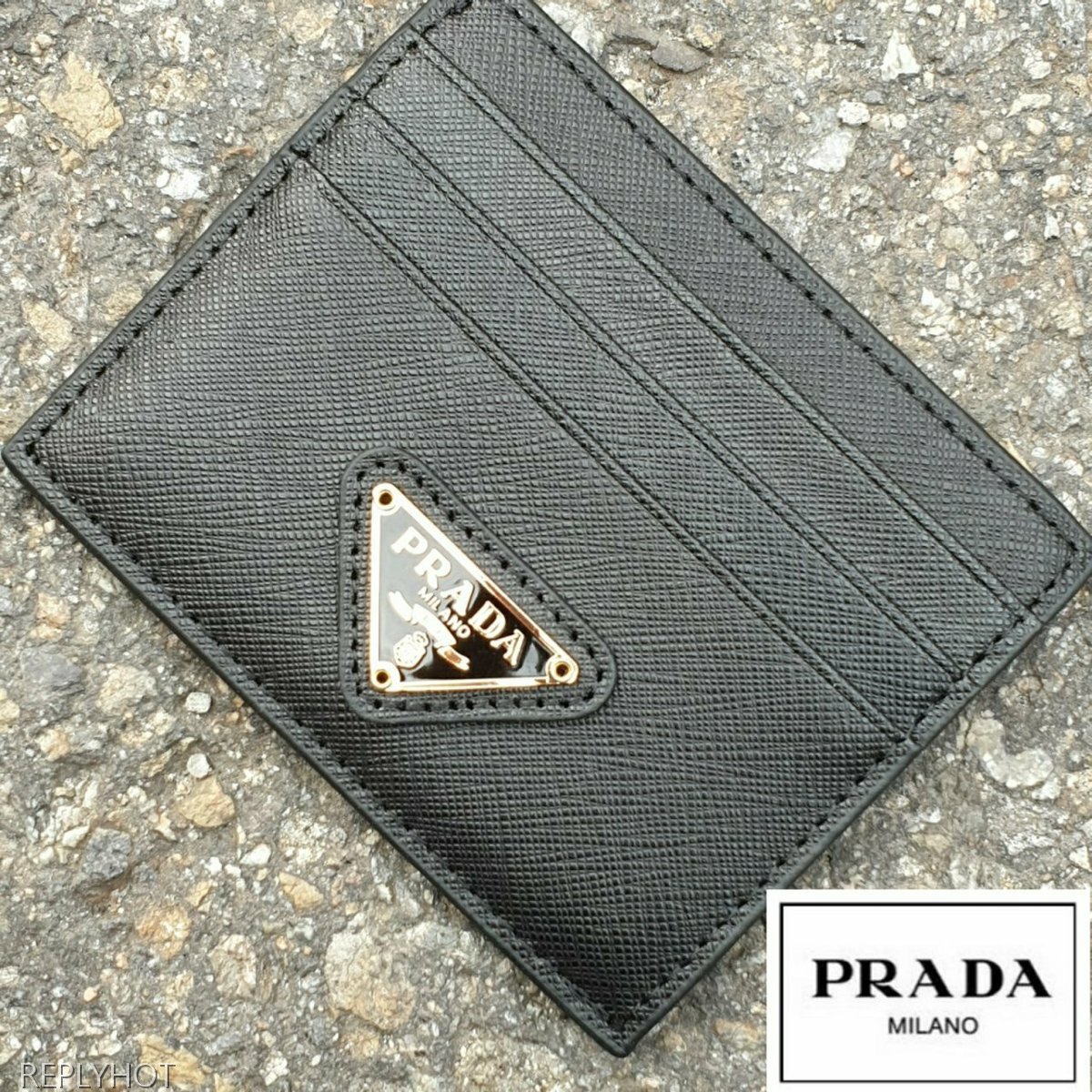 프라다 골드 사피아노 와펜 카드지갑