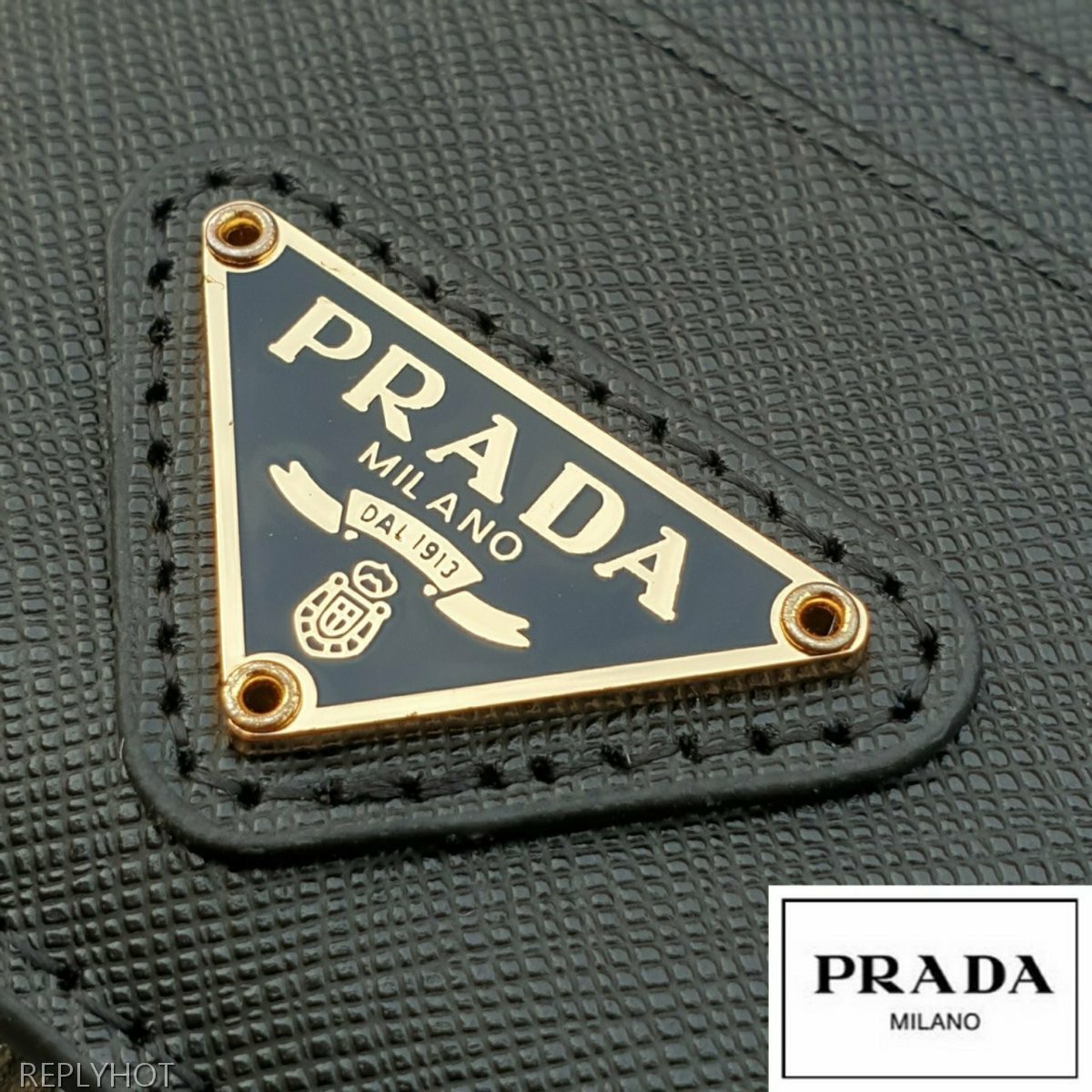 프라다 골드 사피아노 와펜 카드지갑