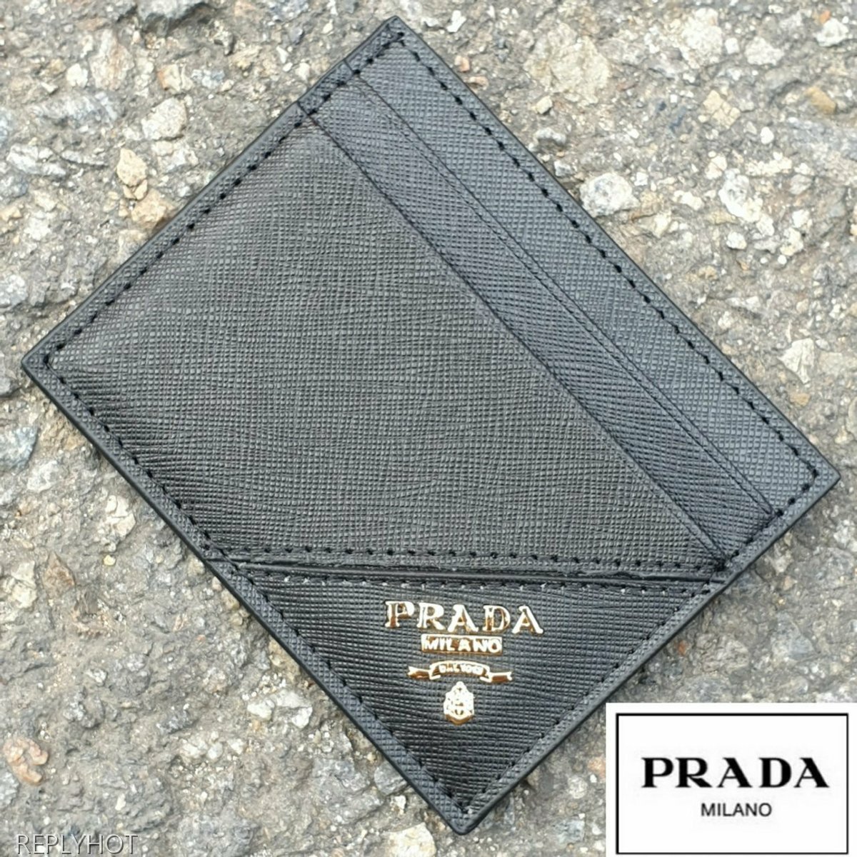 프라다 사피아노 엣지 골드로고 카드지갑