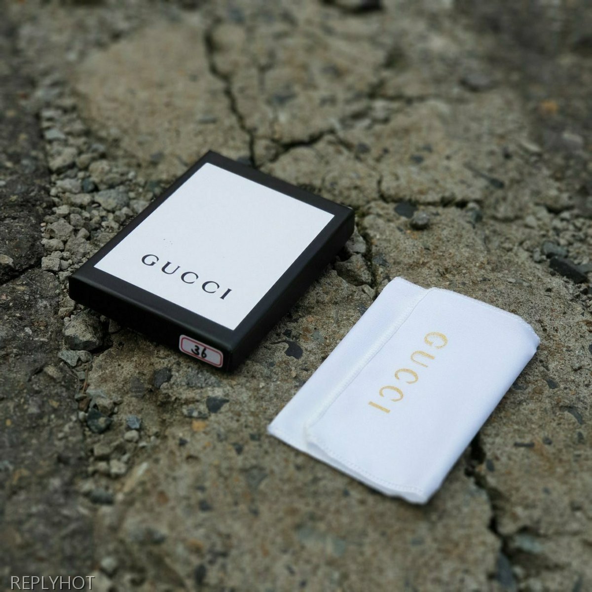 구찌 GG수프림 울프 프린트 카드지갑 블랙