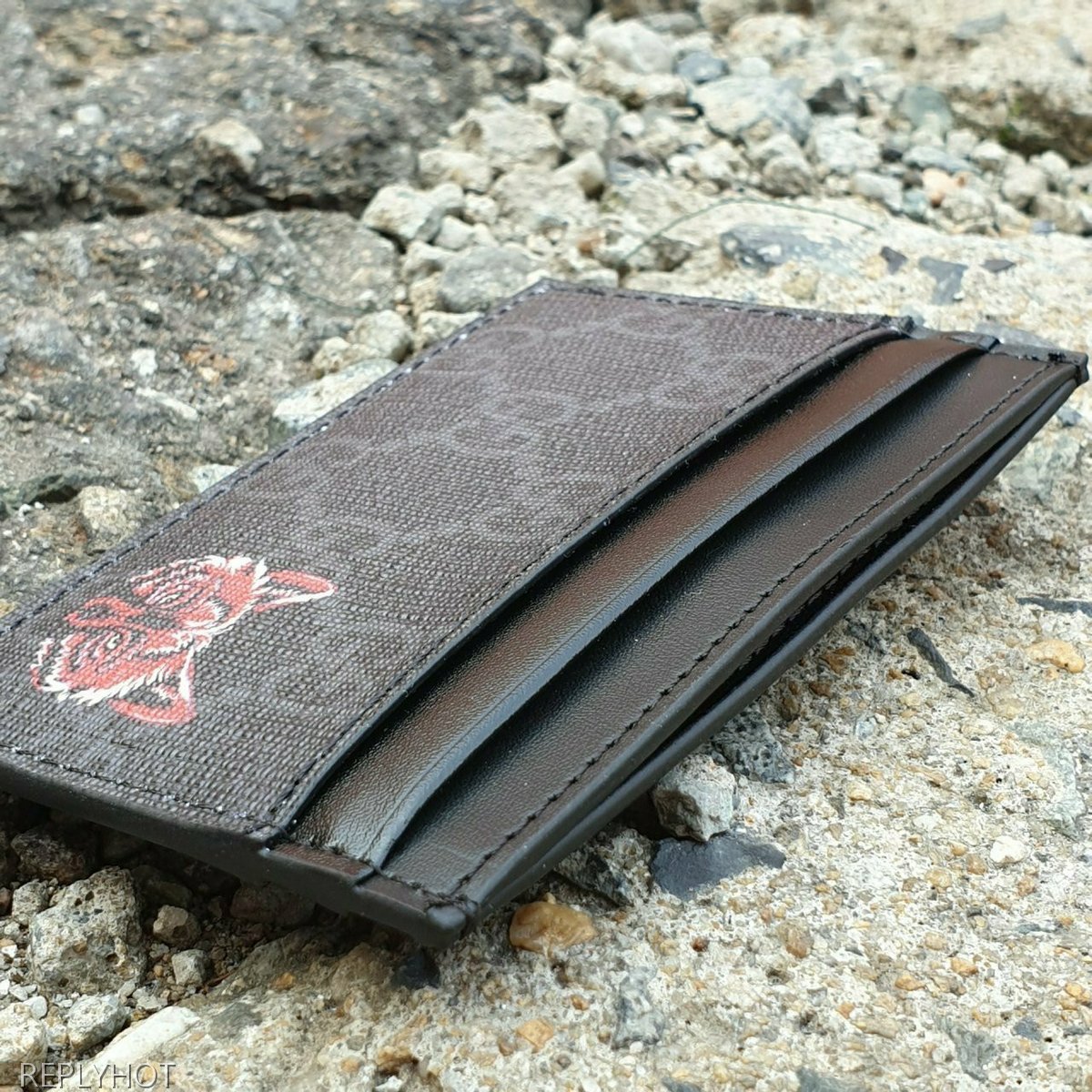 구찌 GG수프림 울프 프린트 카드지갑 블랙