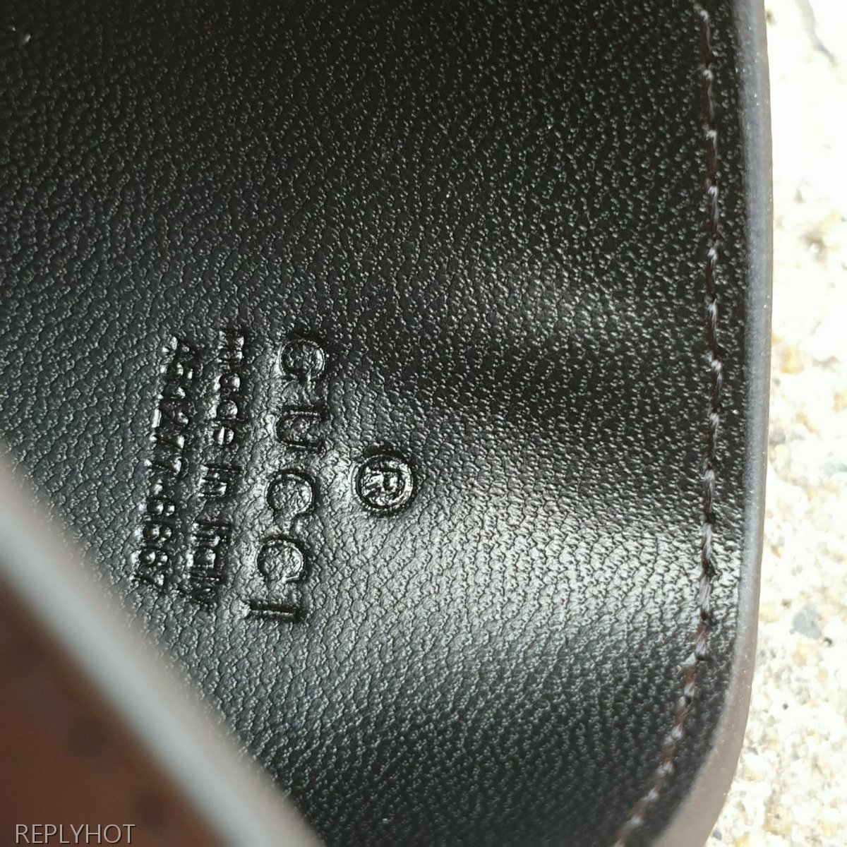 구찌 GG수프림 울프 프린트 카드지갑 블랙