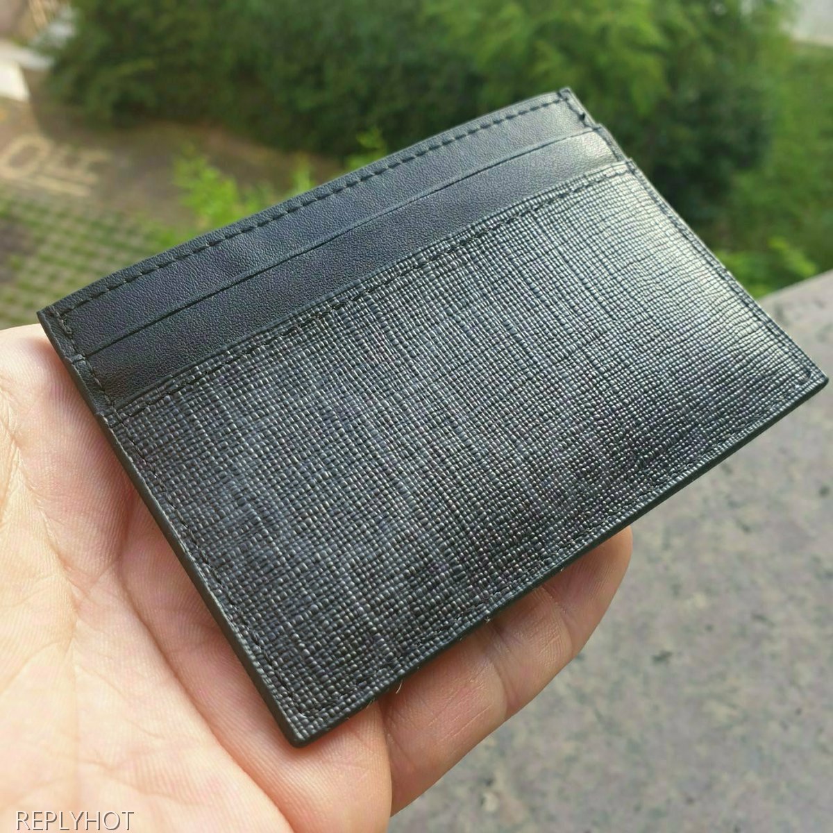 구찌 GG수프림 스네이크 프린트 카드지갑 블랙