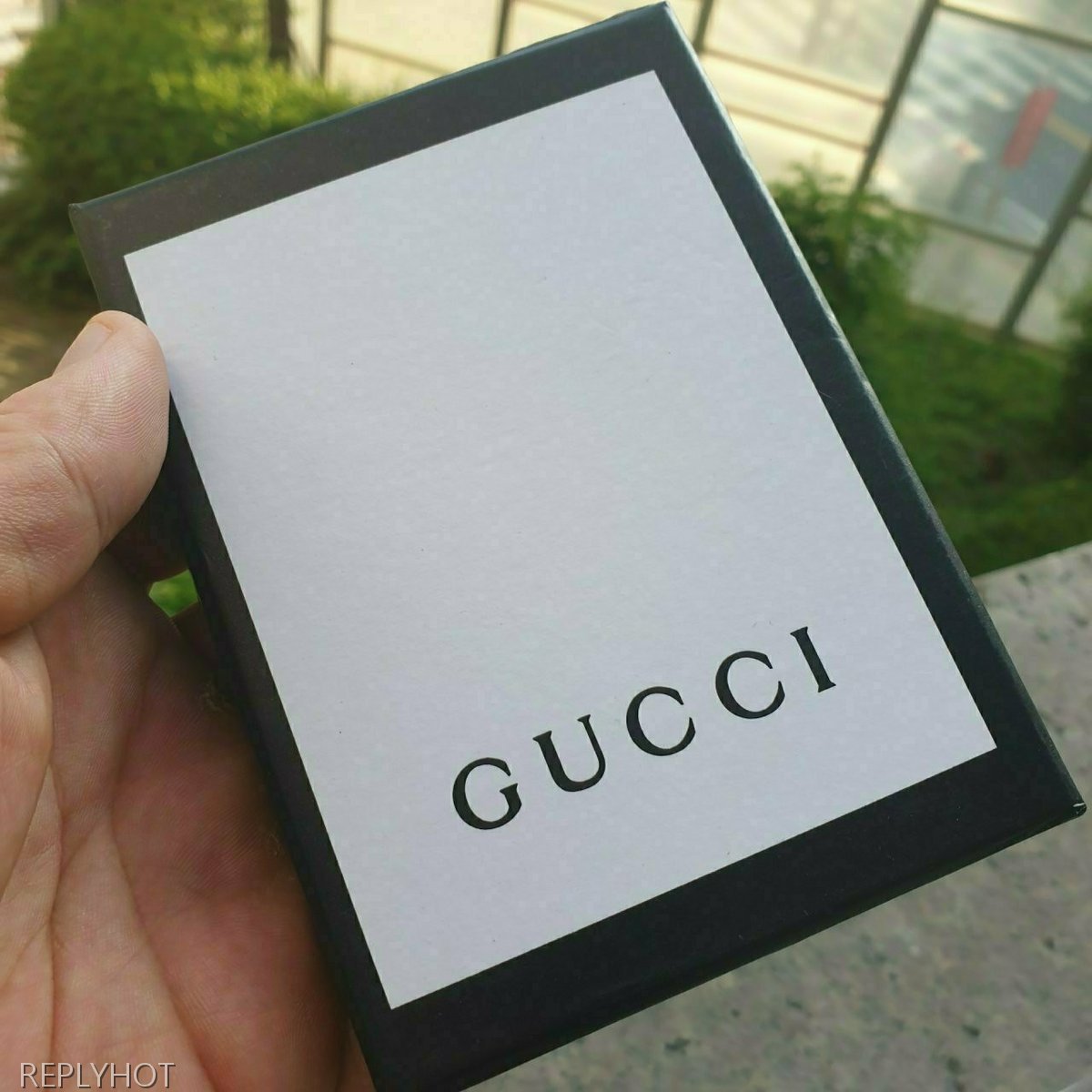 구찌 GG수프림 스네이크 프린트 카드지갑 블랙