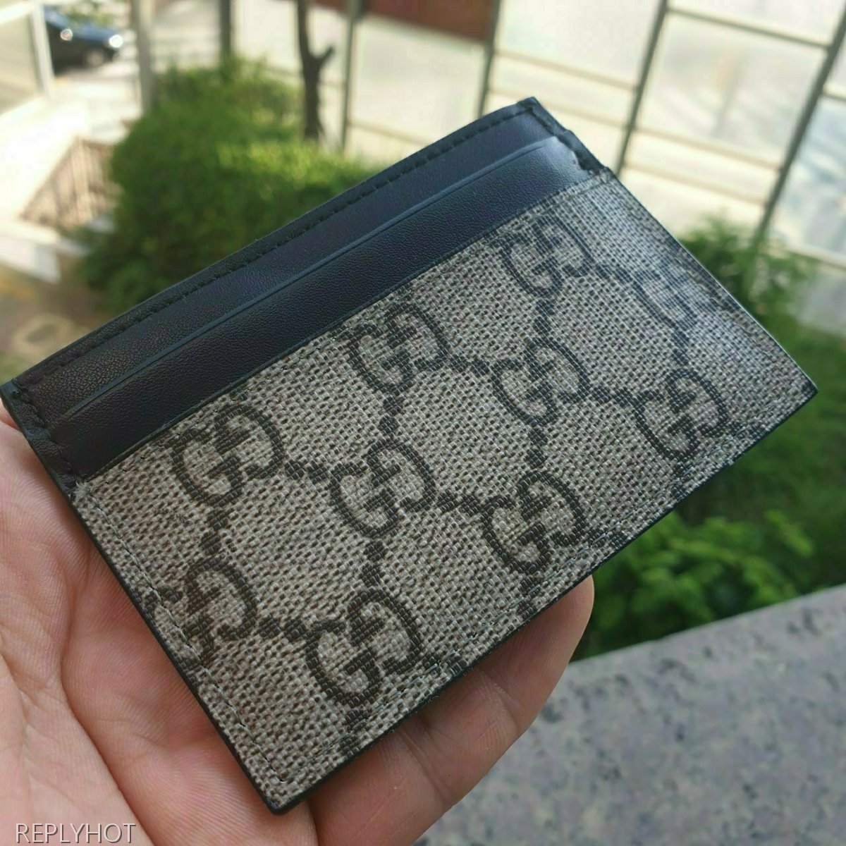 구찌 GG수프림 울프 프린트 카드지갑 브라운