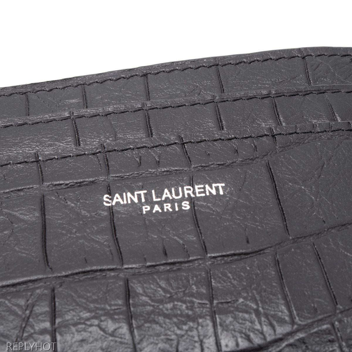 세인트로랑 파이톤 카드지갑