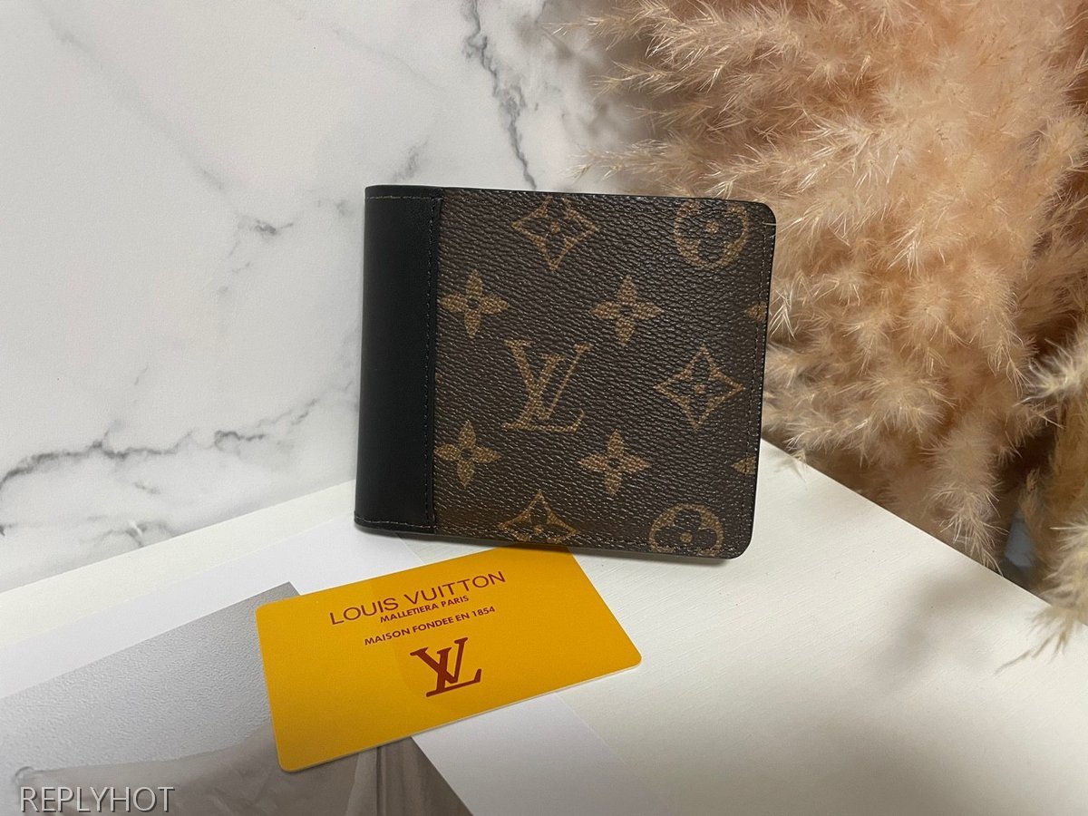 루이비통 마카사르 반지갑