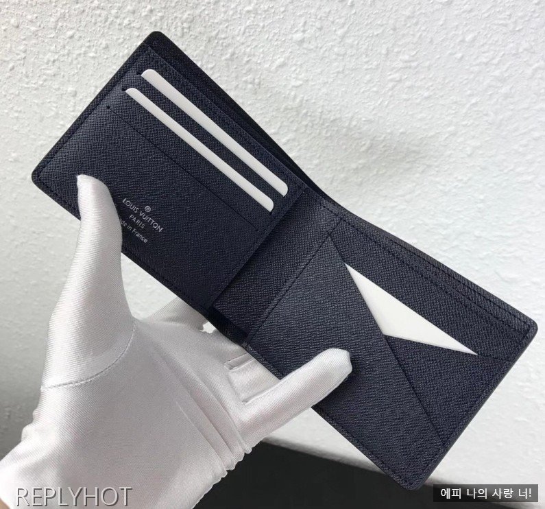 루이비통 에삐 로고 반지갑
