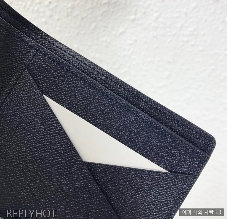 루이비통 에삐 로고 반지갑