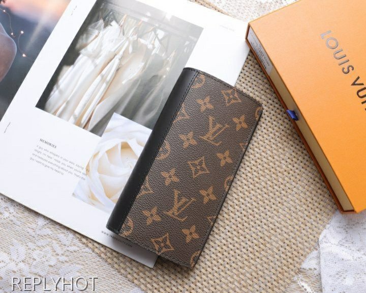 루이비통 마카사르 장지갑
