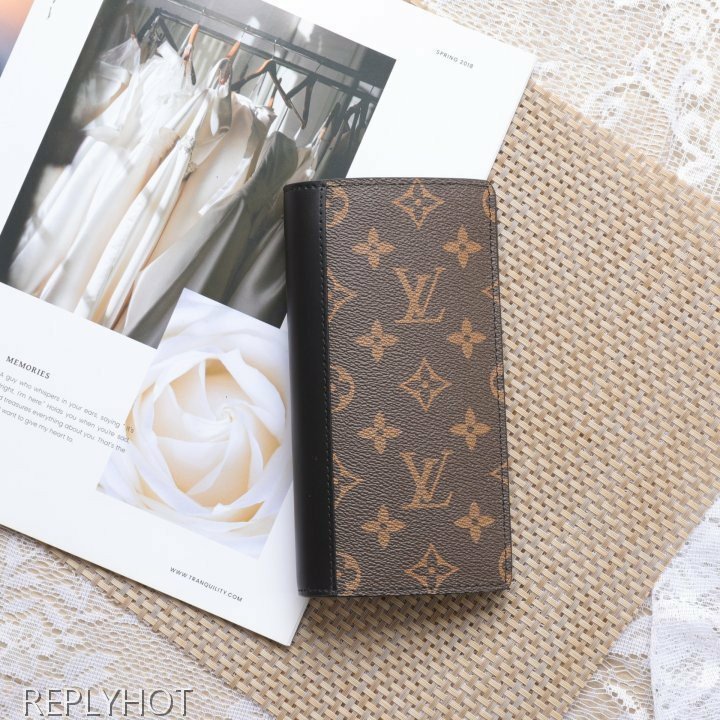 루이비통 마카사르 장지갑