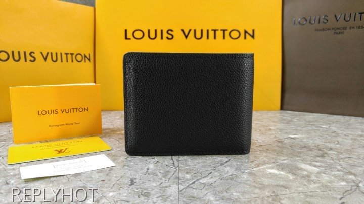 루이비통 2021 멀티플 반 지갑