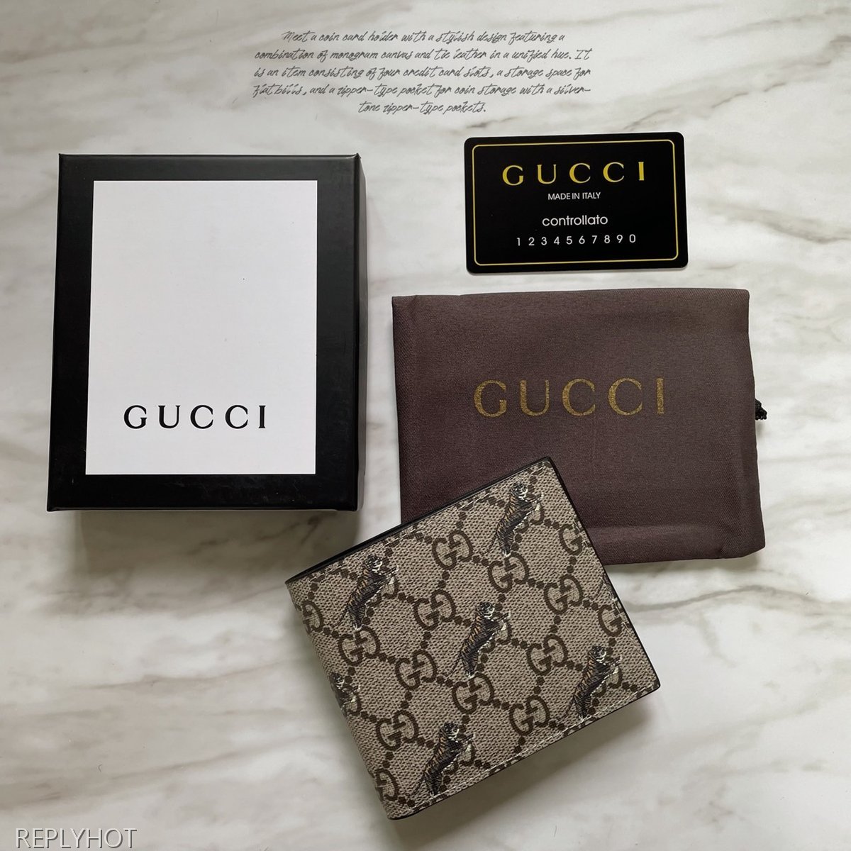 구찌 GG로고 타이거 프린팅 반 지갑