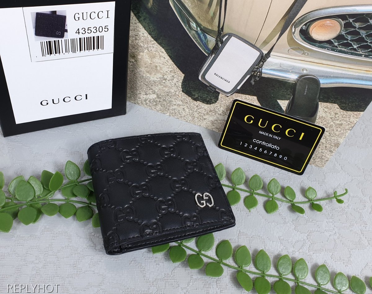 구찌 남성 씨마 로고 반 지갑