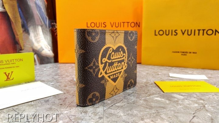 루이비통 M81108 멀티플 월릿 지갑-2