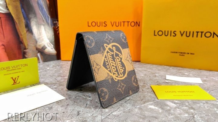 루이비통 M81108 멀티플 월릿 지갑-2