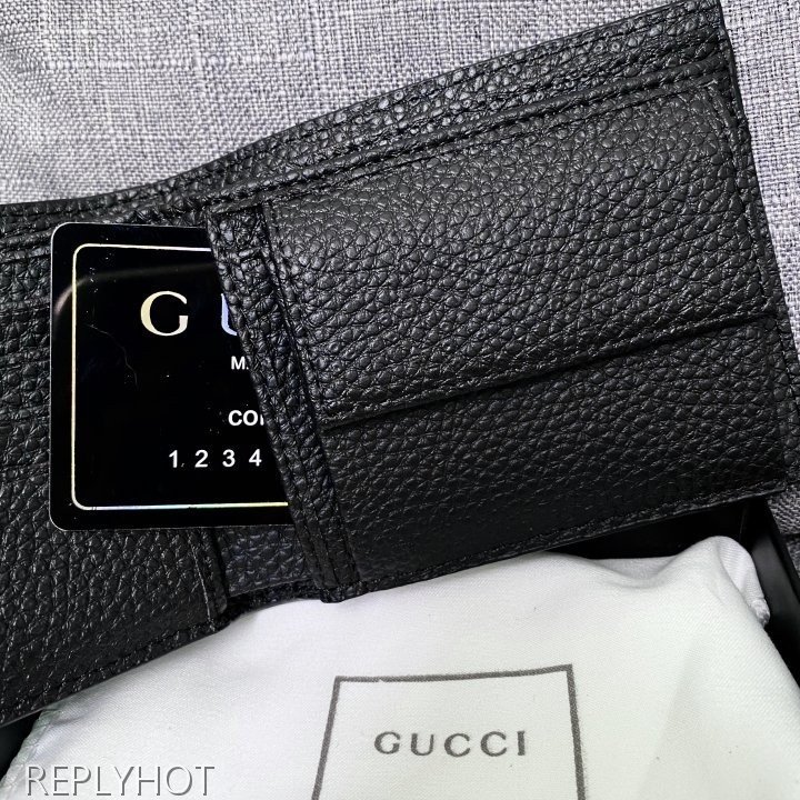 구찌 메탈로고 레더 동전 반지갑