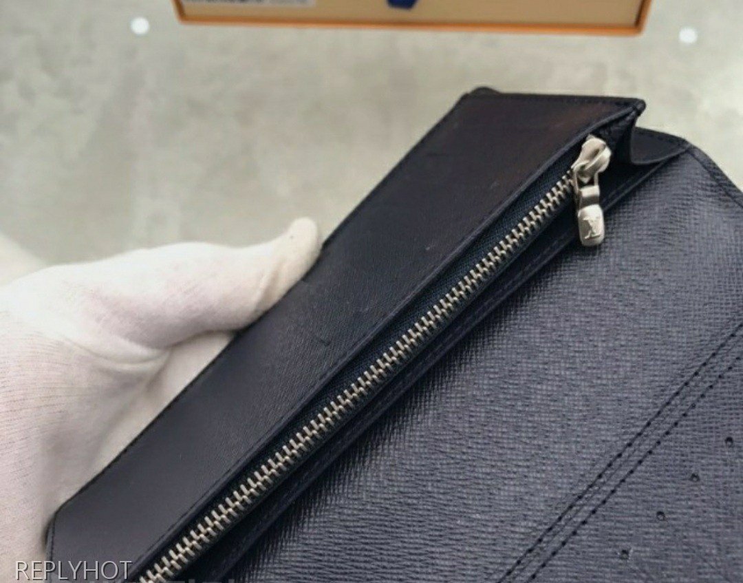 루이비통 에삐로고 장지갑