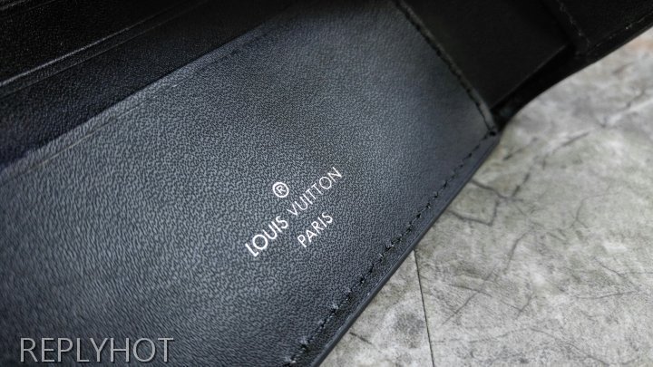 루이비통 신상 반지갑