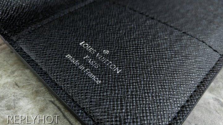 루이비통 그레이 신상 장지갑