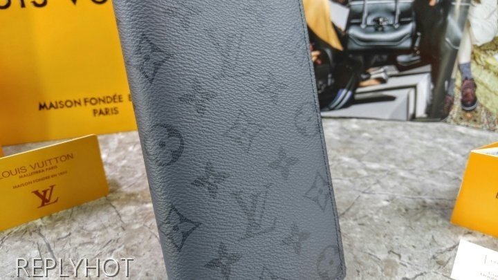 루이비통 그레이 신상 장지갑