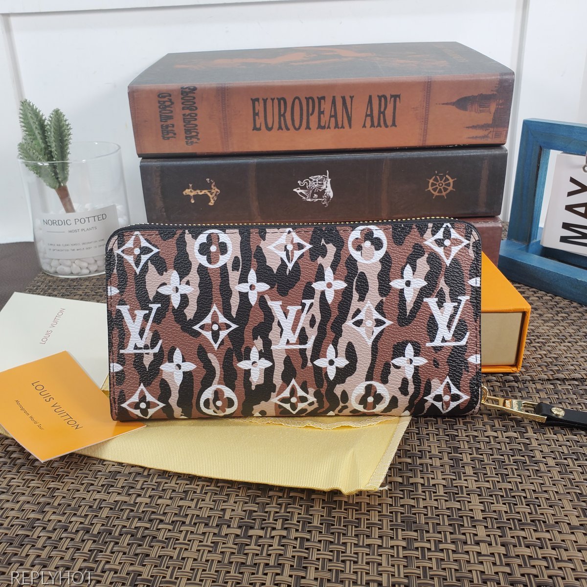 루이비통 지갑 M44745