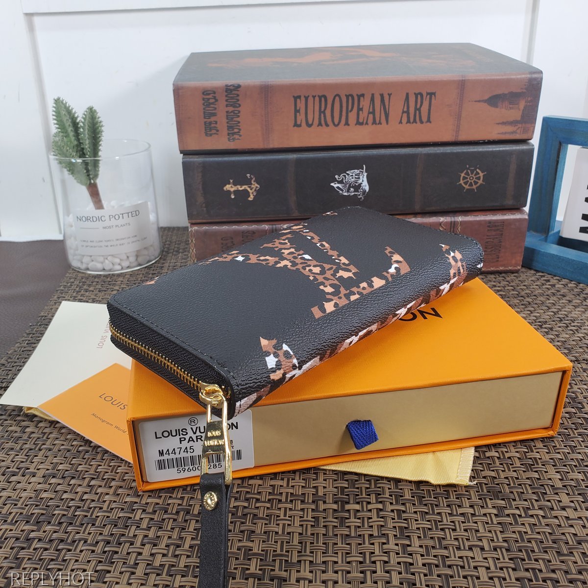루이비통 지갑 M44745
