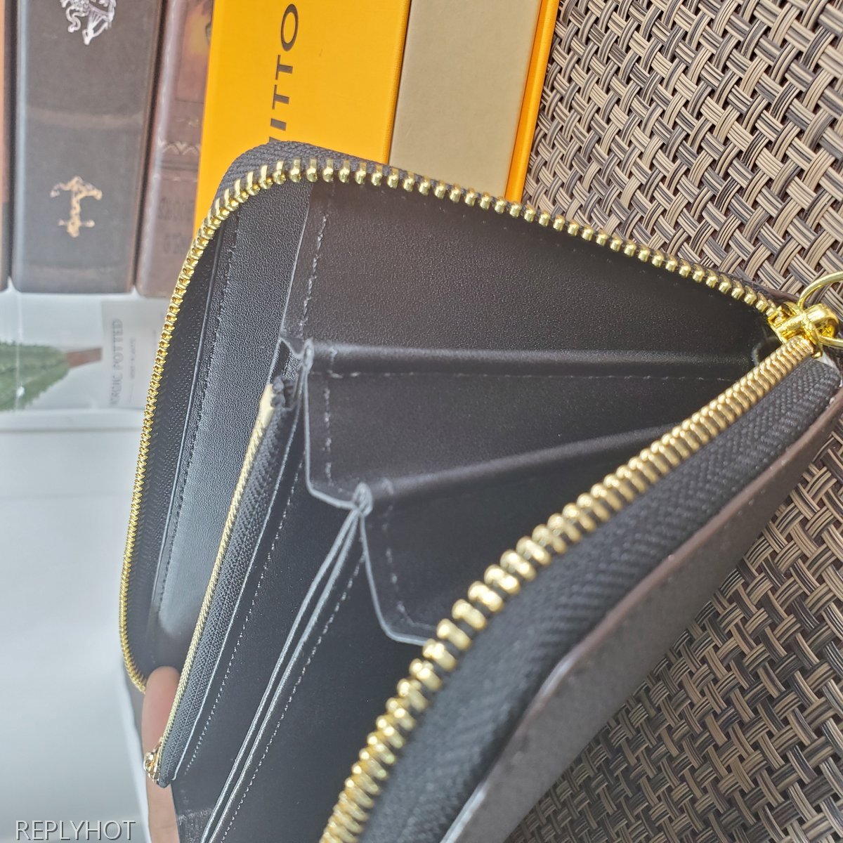 루이비통 지갑 M44746