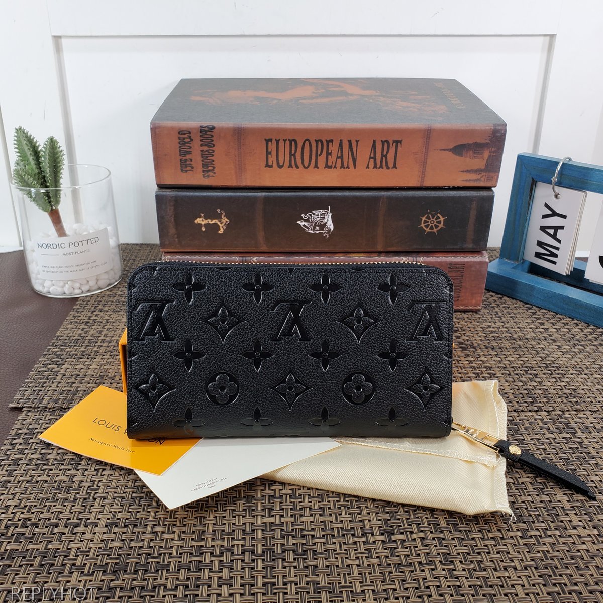 루이비통 지갑 M60017